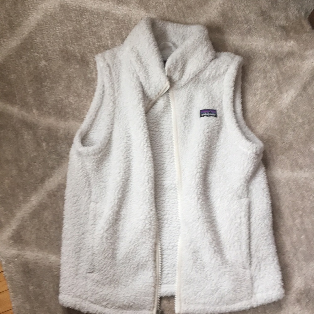Girls white fleece patagonia vest XL size 14